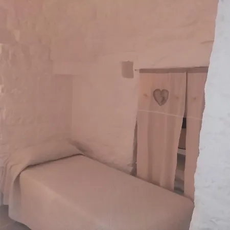 Trullo Pasquale Antico Trullo Holiday home Ostuni